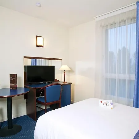 Comfort Hotel 3*