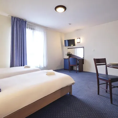 Aparthotel Comfort 3*