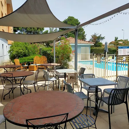 Comfort ホテル 3*