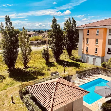 Comfort Aparthotel 3*